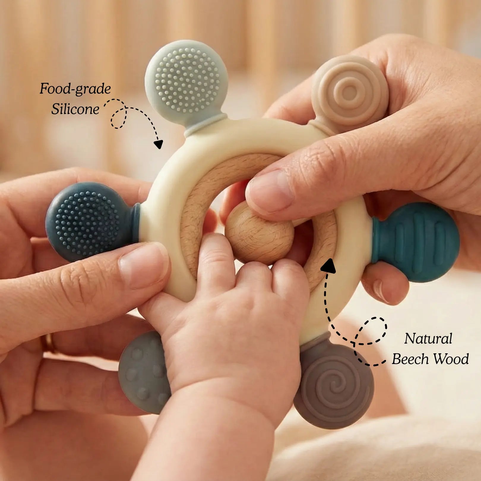 Teether Silicone & Wood (3-12 Months) - TurtleBee